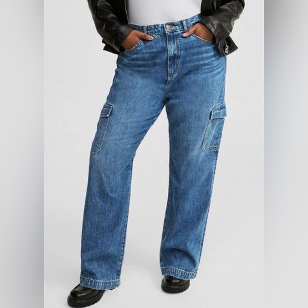 Torrid High Rise Straight Denim Cargo Jeans -18s